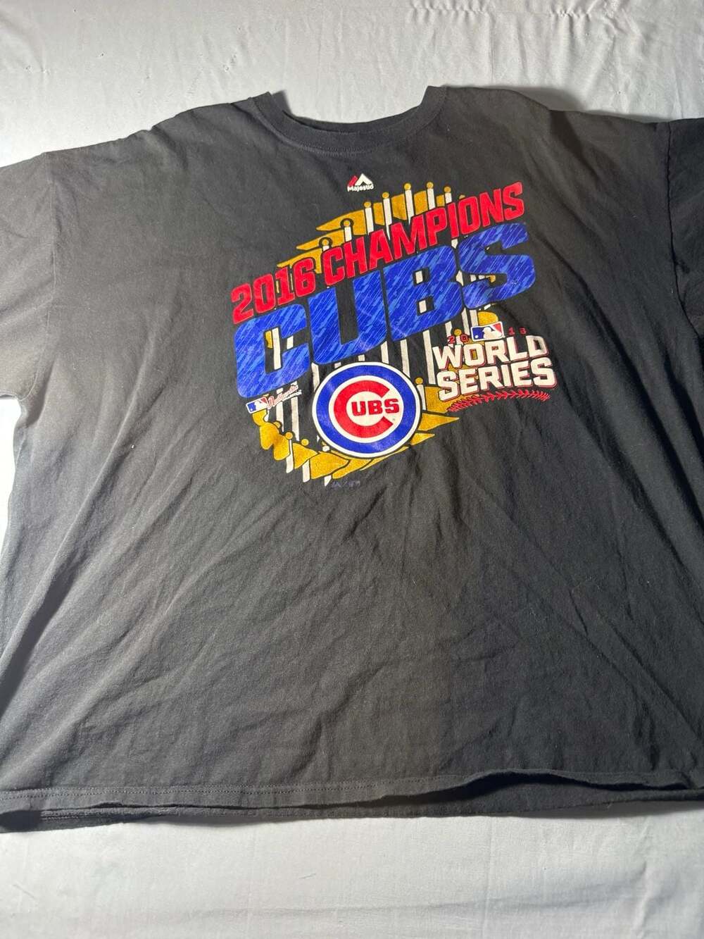 Majestic Chicago Cubs 2016 Champions T-Shirt Size 2XL